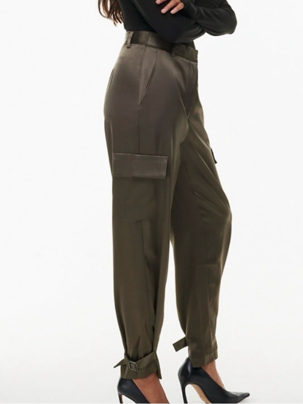 Babaton Aritzia Satin Cargo Pants Olive Green High Rise Women’s Size 10 Buckle